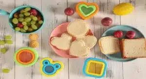 Homepage 13 sandwich cutter and sealer